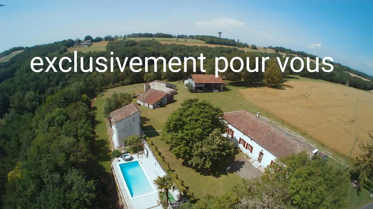 Maison au calme à la campagne dans le Quercy avec piscine et spa gonflable Bouloc